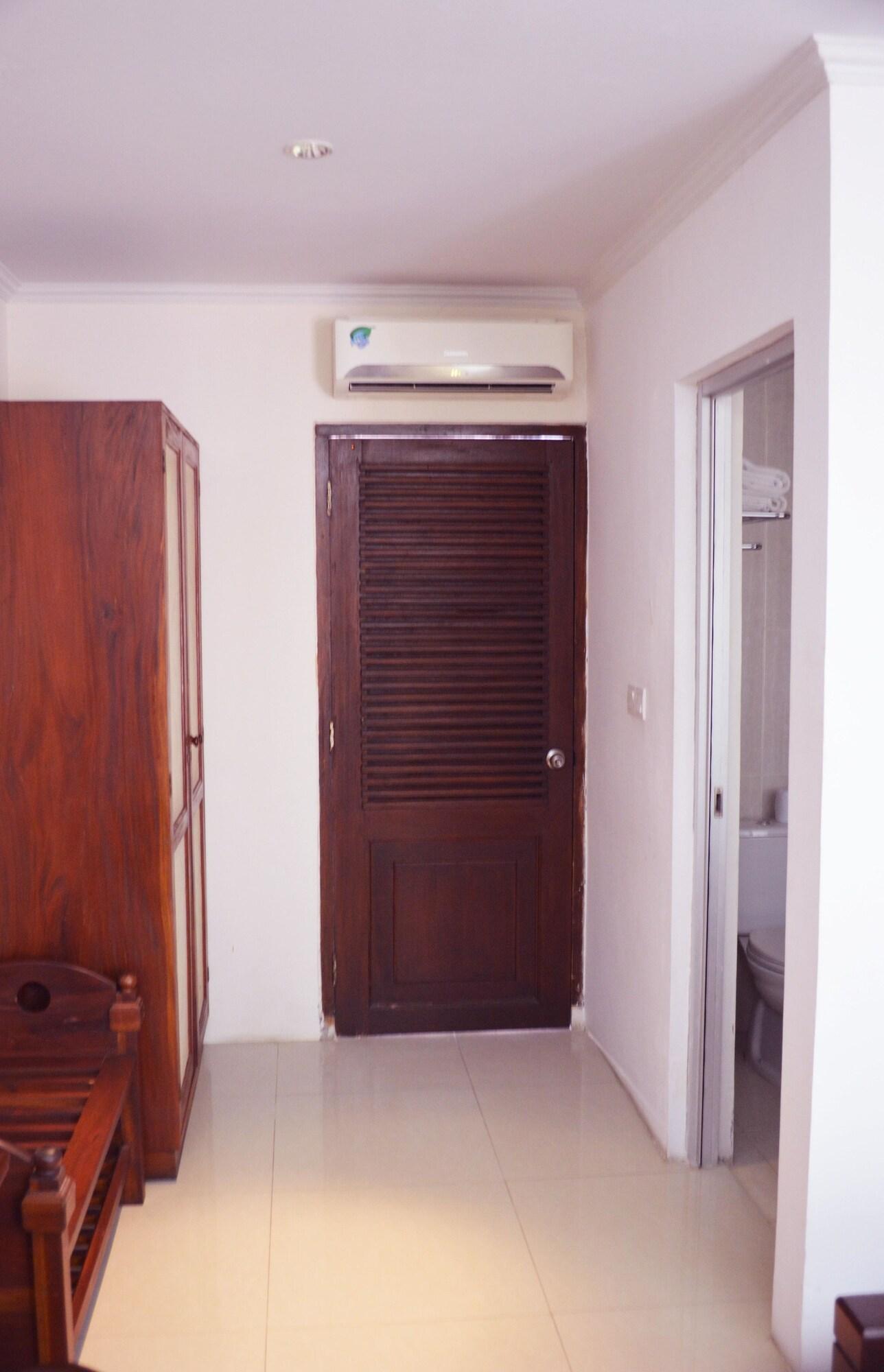 Balisani Padma Hotel Legian Extérieur photo