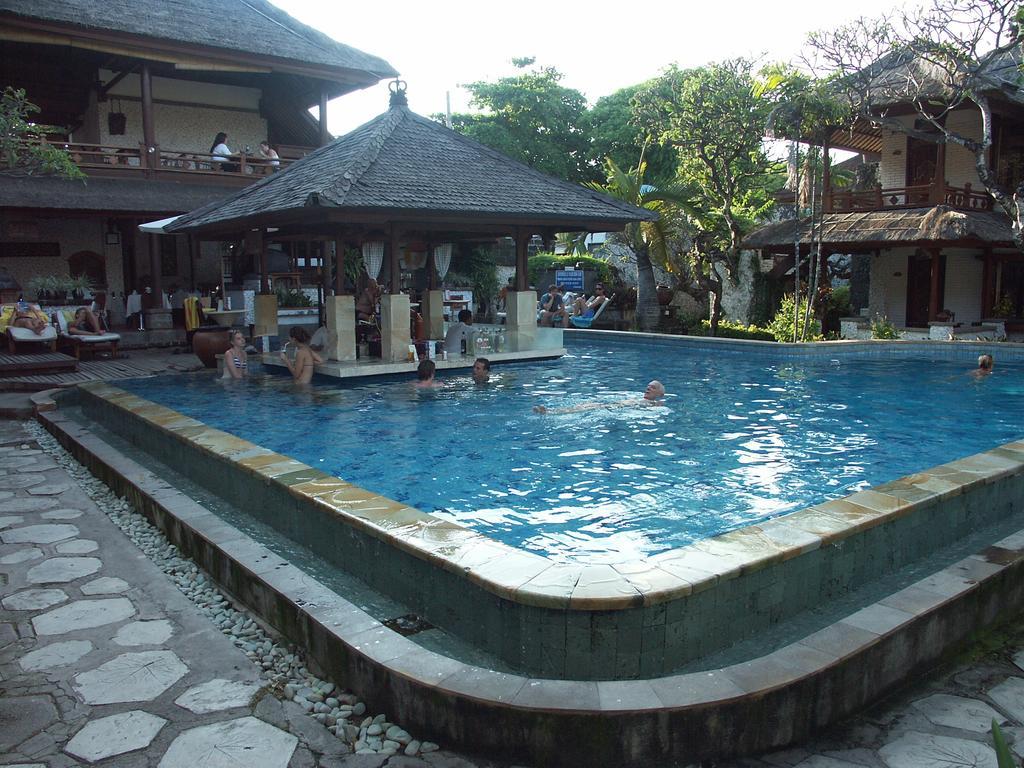 Balisani Padma Hotel Legian Extérieur photo